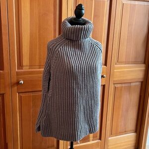 Gray Turtleneck Knit Poncho 100% cotton.